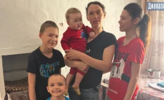 Сирота с четырьмя детьми Светлана Шайдуллина вновь в очереди на жилье в Актюбинской области после более чем 10 лет ожидания