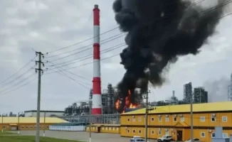 Дроны атакуют ключевой НПЗ в Татарстане на фоне топливного кризиса: подробности инцидента 12 июня