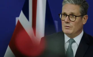 Илон Маск под огнем критики: Премьер-министр Великобритании обвиняет в разжигании розни, угрожая общественному спокойствию