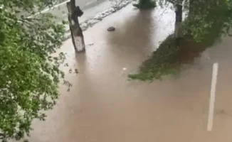 Актобе под водяным покрывалом: город, как корабль, борется с ливневыми штормами