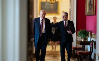 Трамп предсказывает отставку премьера Британии Стармера, подчеркивая его неудачи на посту