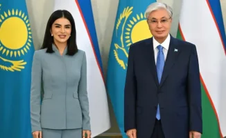 Токаев встретился с Мирзиёевым в Алматы