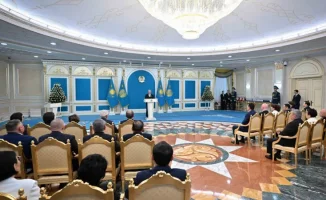 Токаев поздравил врачей с профессиональным праздником на торжественном мероприятии в Акорде
