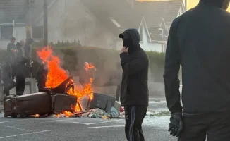 Антииммигрантские погромы в Белфасте: протесты и применение спецсредств полицией