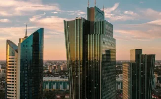 Астана и Алматы под солнцем: жара, как раскалённый металл, накроет города с 20 по 22 июня