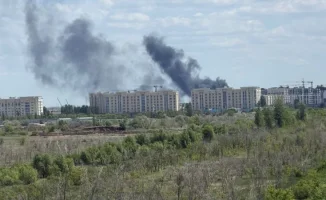 Пожар в Есильском районе Астаны: жители делятся фотографиями с клубами черного дыма