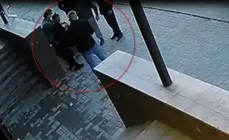 В центре города группа вымогателей несколько часов удерживала мужчину, требуя отдать ему автомобиль. Пострадавший был избит и получил травмы, его состояние сейчас оценивается как стабильное. Полиция начала расследование инцидента и призывает свидетелей об